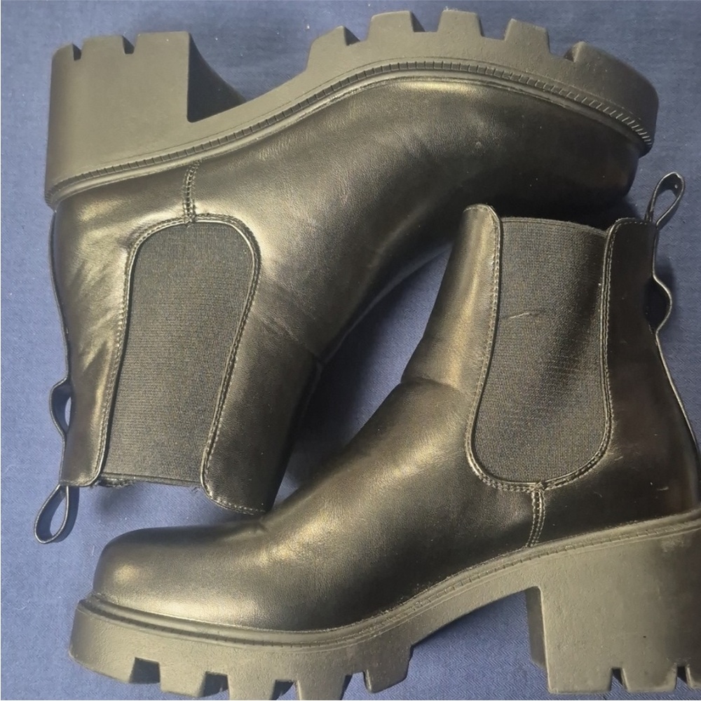 Juliet Holy Lug Sole Platform Ankle Booties Chelsea Slip On Chunky Combat Boots - Picture 9 of 11